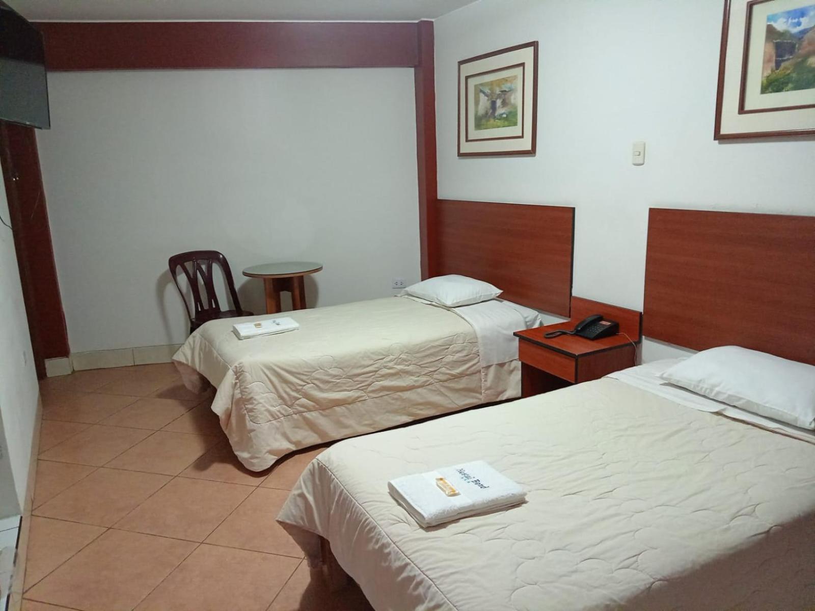Hostal Bond Huaraz  Exterior foto